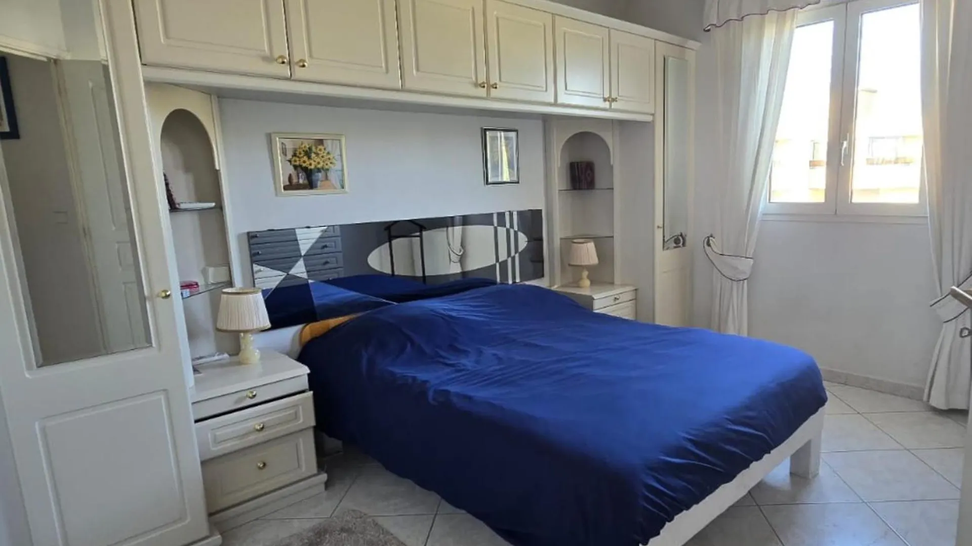 Bright Apartment With Terrace In Saint-Raphael