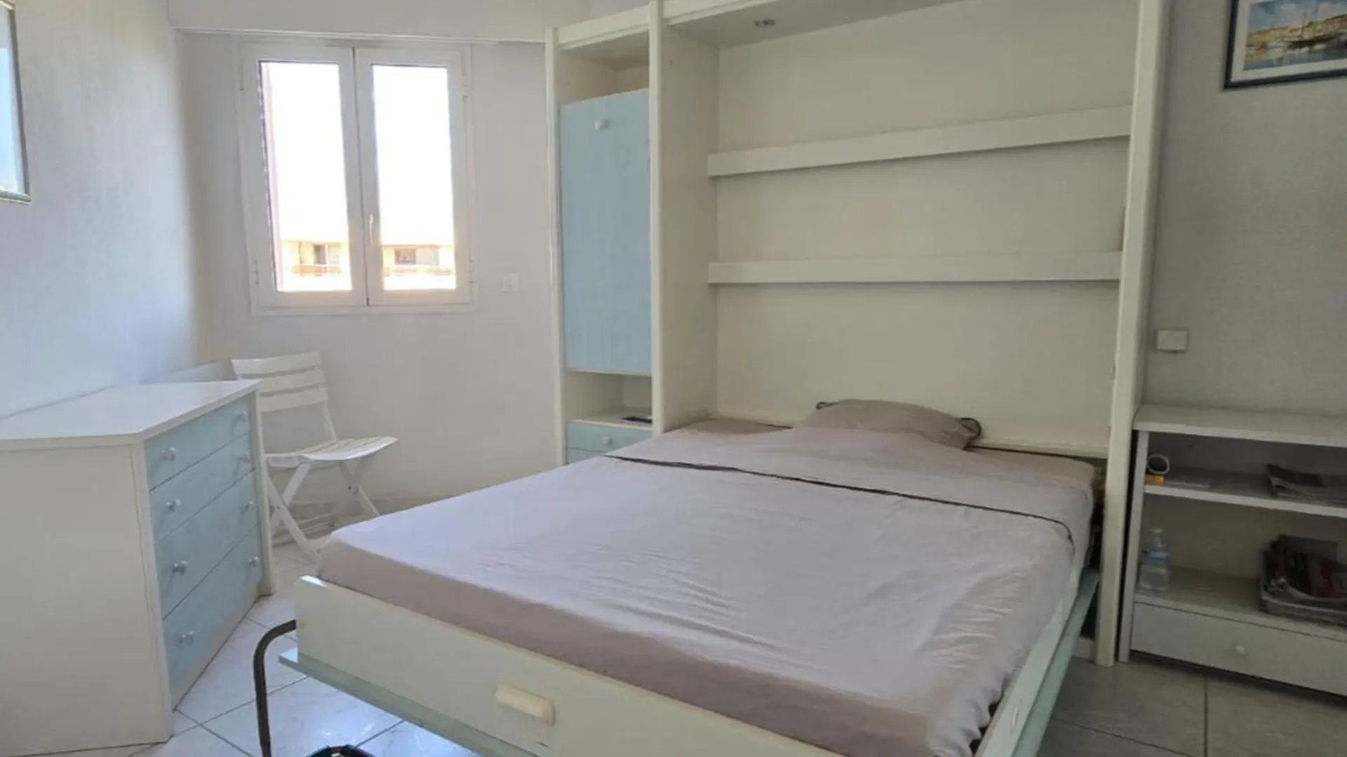 Bright Apartment With Terrace In Saint-Raphael France
