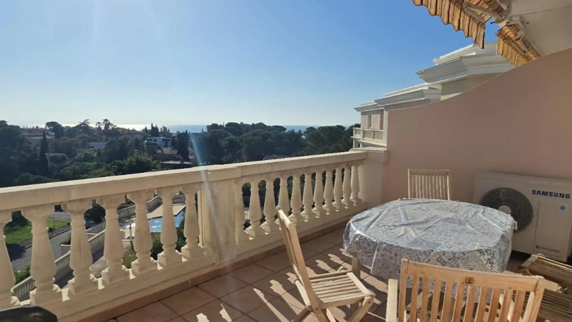 Bright Apartment With Terrace In Saint-Raphael 0*, Saint-Raphael (Var) France