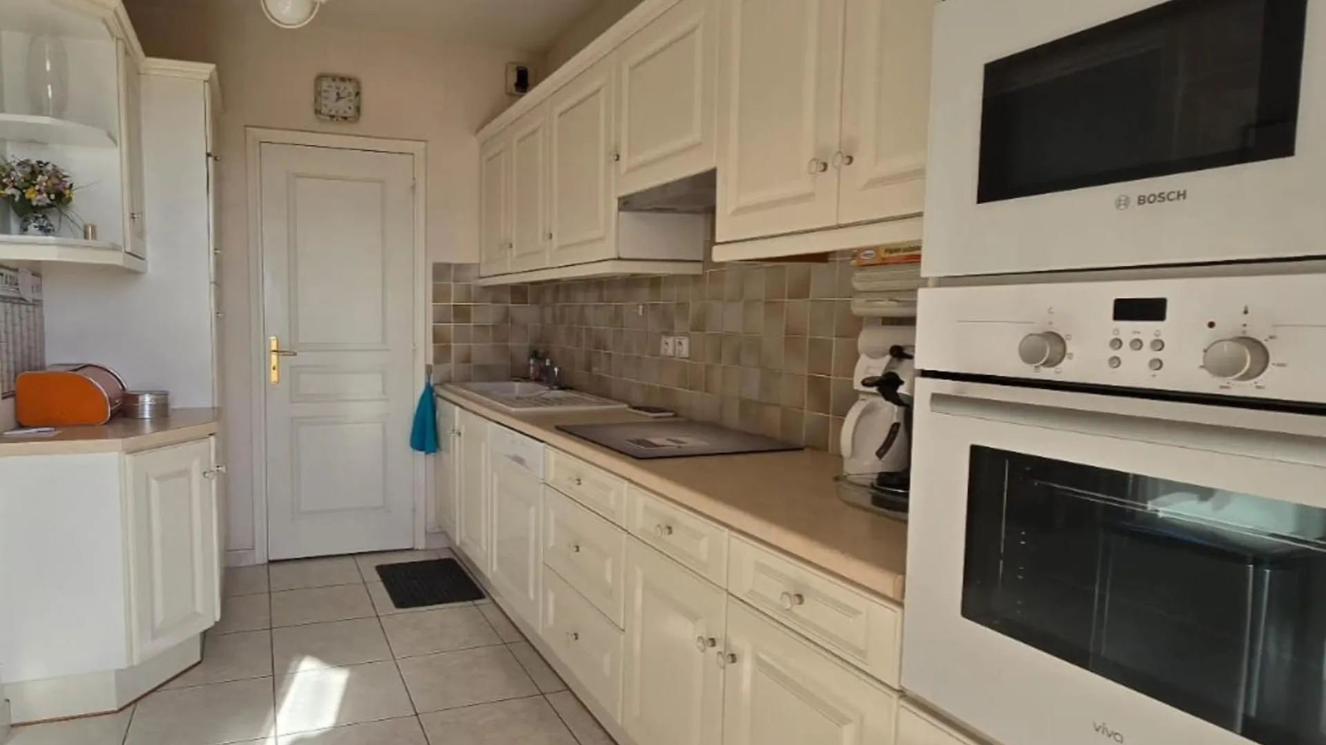 Bright Apartment With Terrace In Saint-Raphael 0*, Saint-Raphaël